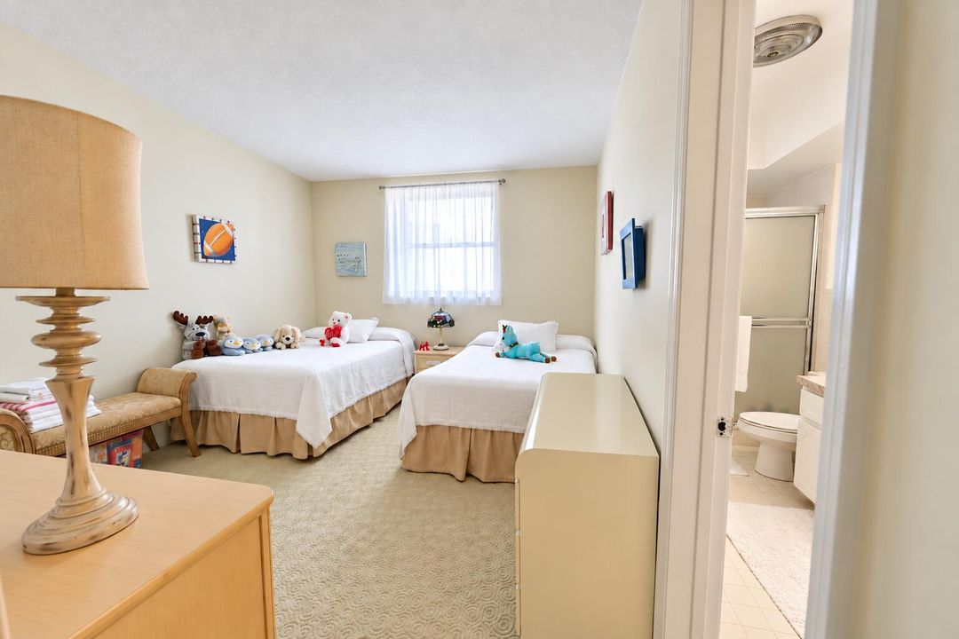 C5 bedroom 2 photo