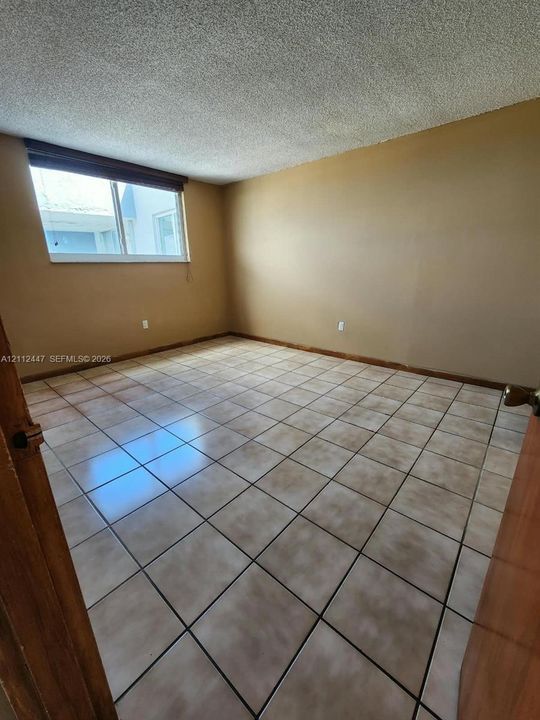 En Venta: $250,000 (2 camas, 1 baños, 767 Pies cuadrados)