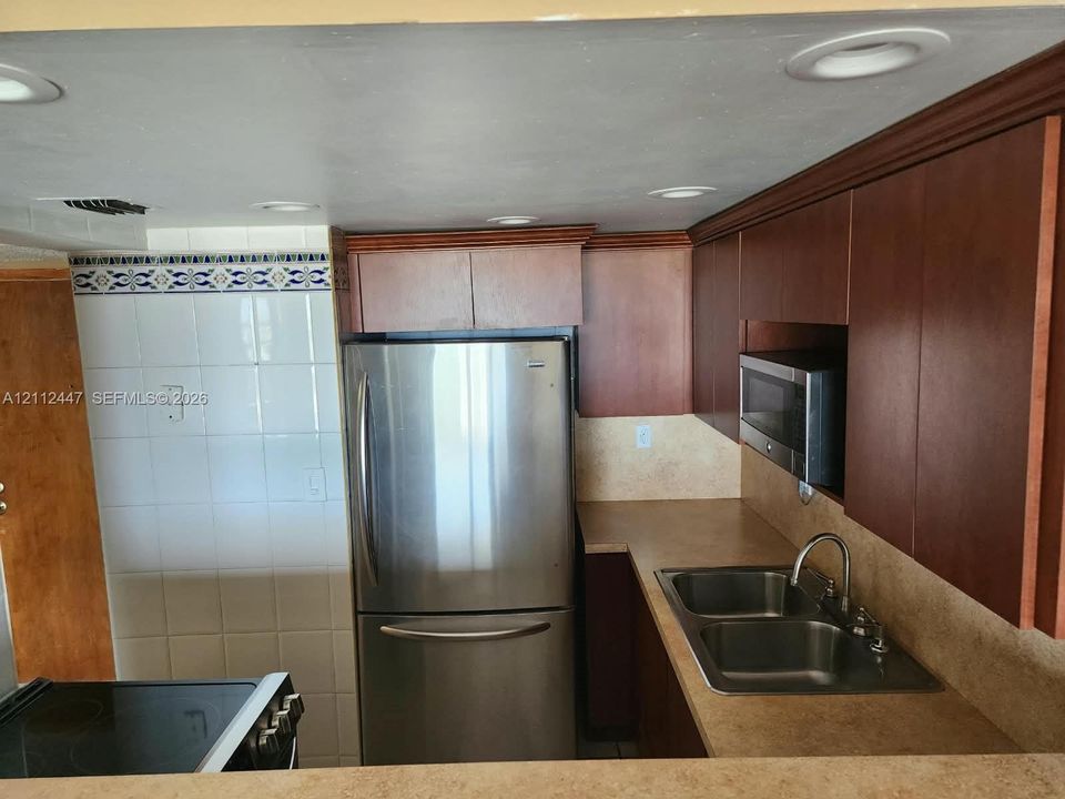 En Venta: $250,000 (2 camas, 1 baños, 767 Pies cuadrados)