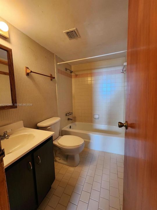 En Venta: $250,000 (2 camas, 1 baños, 767 Pies cuadrados)