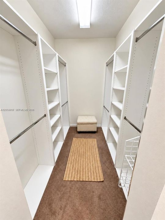 For Rent: $3,000 (3 beds, 2 baths, 1298 Square Feet)