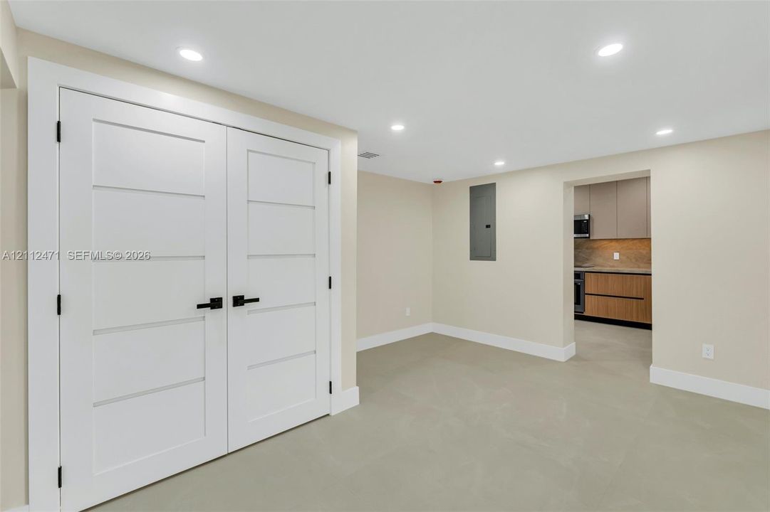 На продажу: $945,000 (3 спален, 2 ванн, 1413 Квадратных фут)