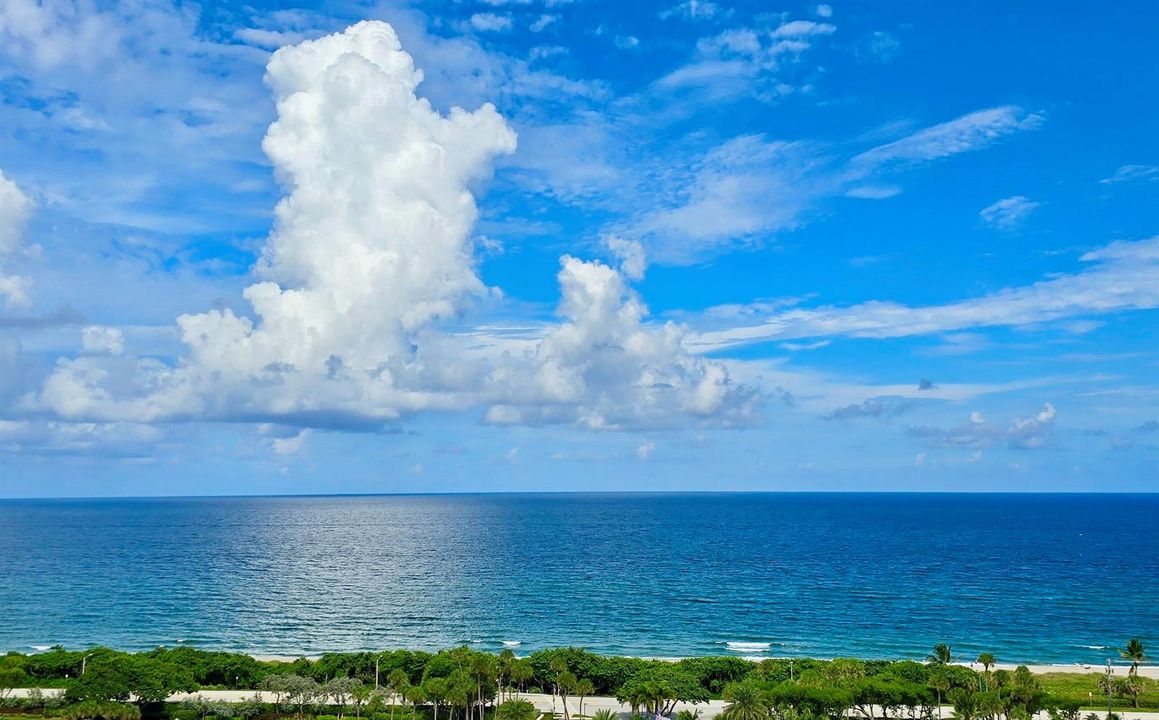 840 FT ATTENDED PRISTINE PRIVATE BEACHES
