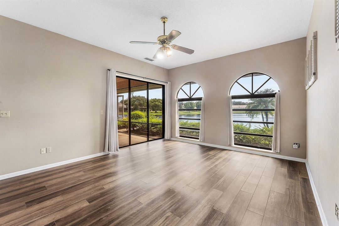 017-10126SoutheastRoyalTernWay-Tequesta-