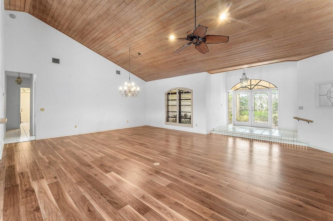 010-10126SoutheastRoyalTernWay-Tequesta-