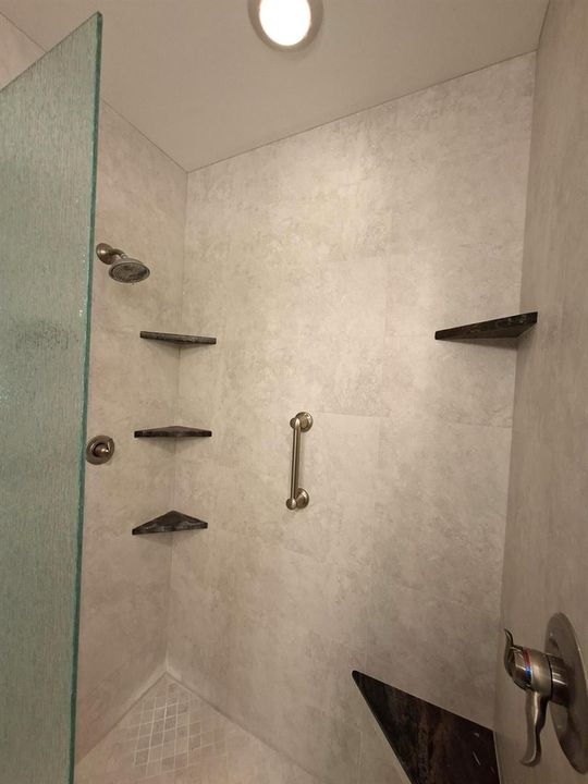 primary shower