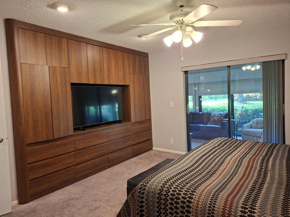 primary built ins
