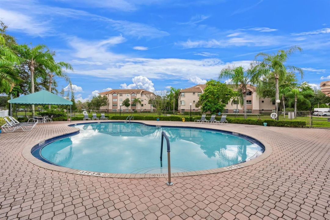 COMMUNITY POOL