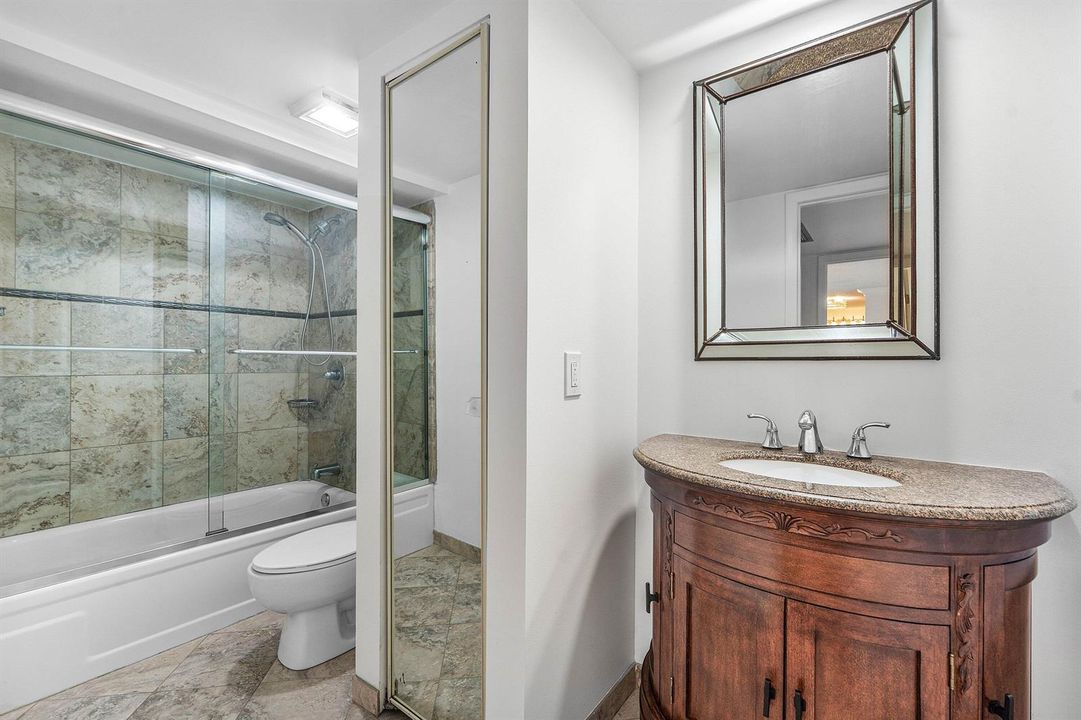 018-120212thLane-PalmBeachGardens-FL-334