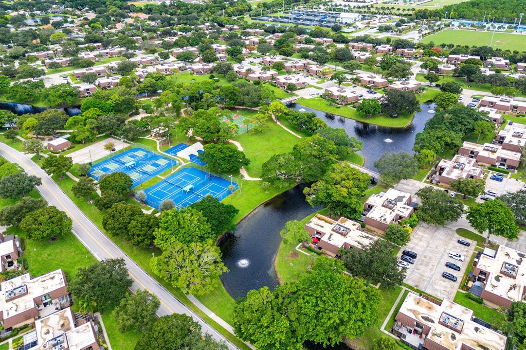 049-120212thLane-PalmBeachGardens-FL-334