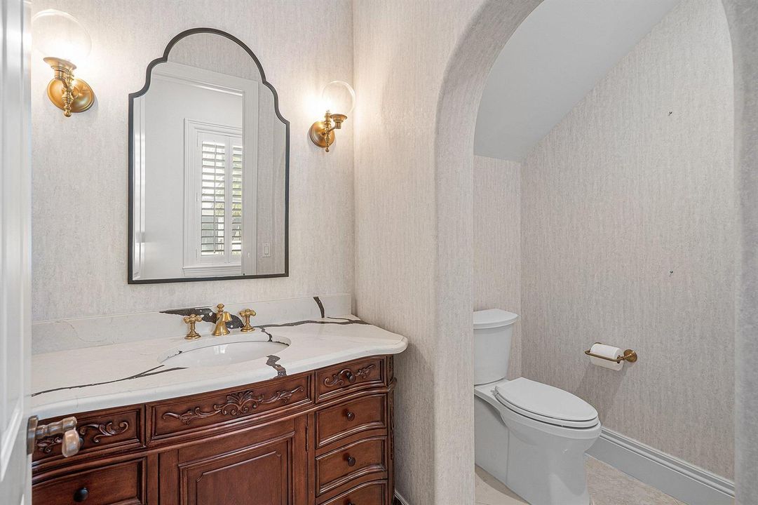 032-540GoldenHarbourDrive-BocaRaton-FL-3
