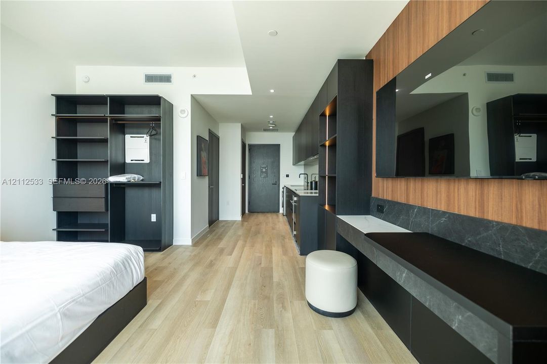 En Venta: $495,000 (0 camas, 1 baños, 414 Pies cuadrados)