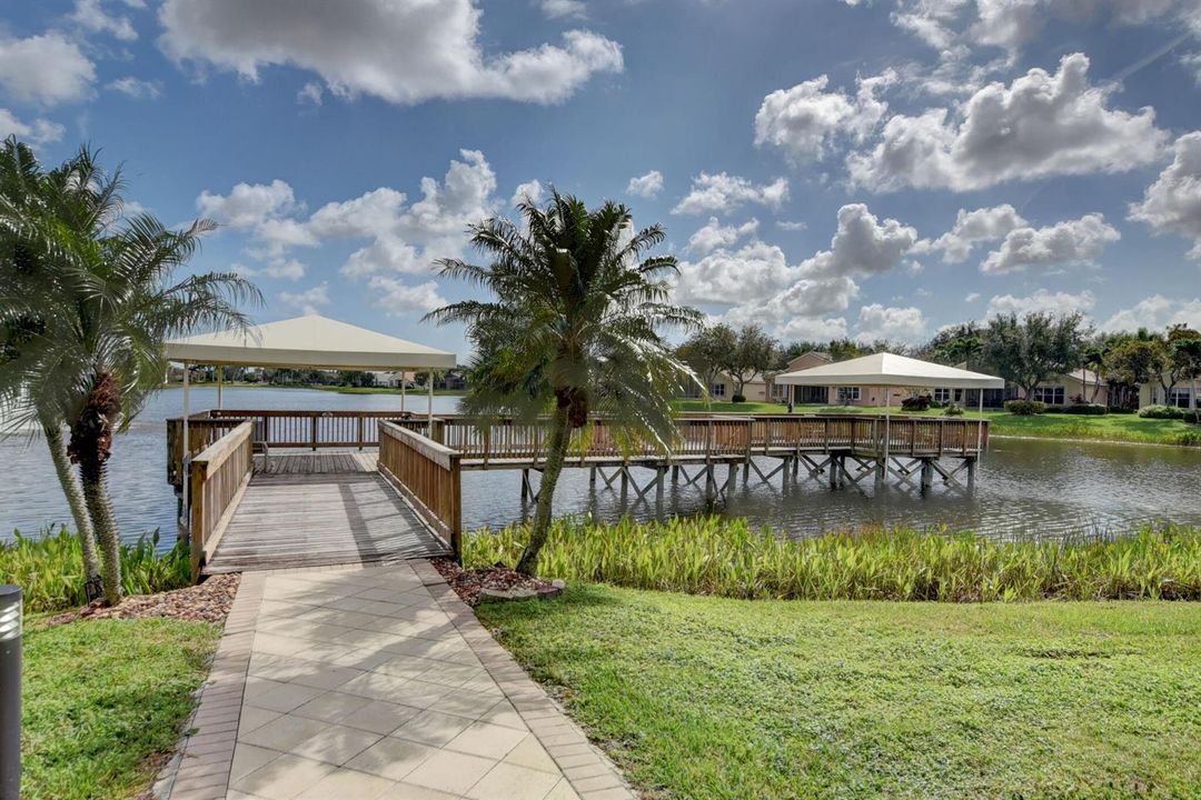 85-web-or-mls-52_valencia isles (14)