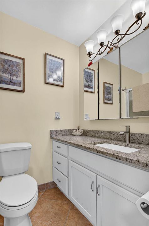 BATHROOM 2