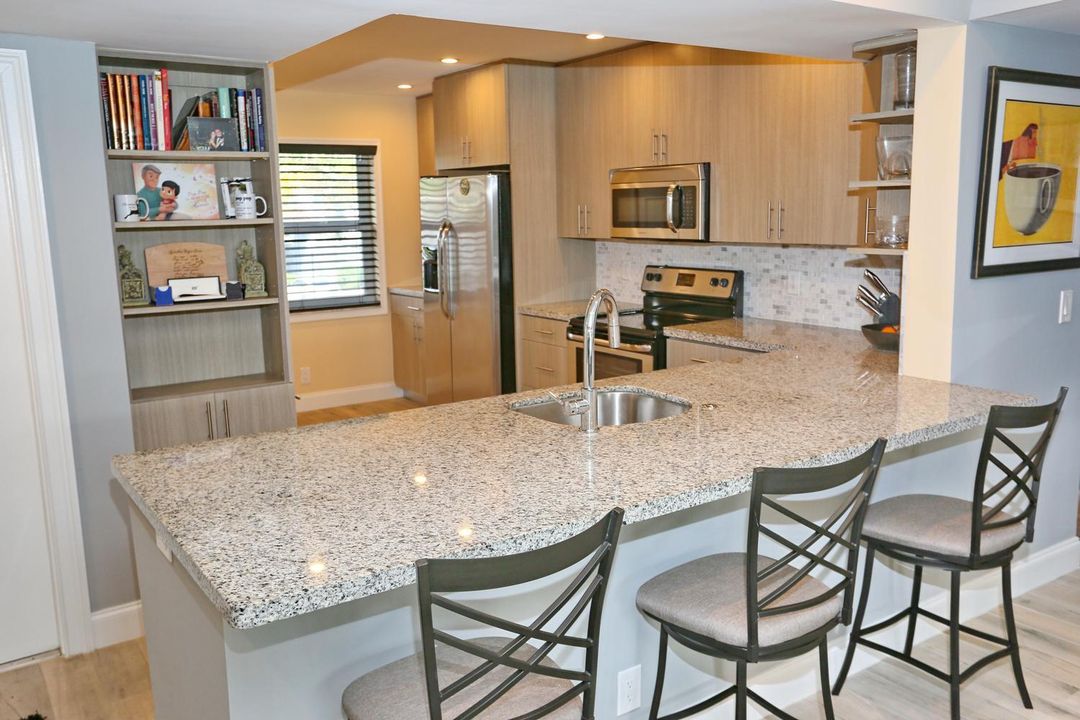 016-035-Kitchen-1500x1000 (1)
