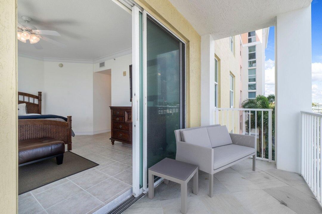 025-806EastWindwardWay-Lantana-FL-33462-