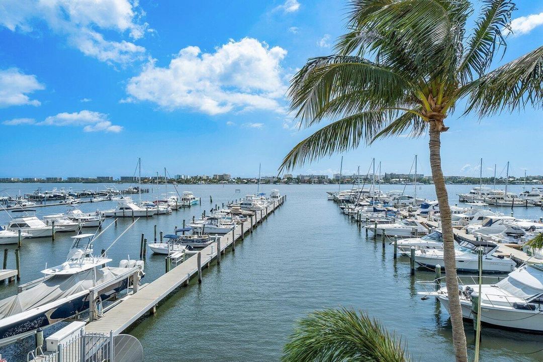 030-806EastWindwardWay-Lantana-FL-33462-