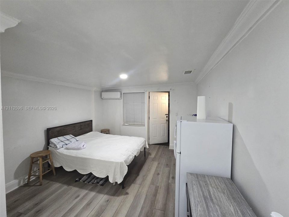 For Rent: $1,200 (1 beds, 1 baths, 600 Square Feet)