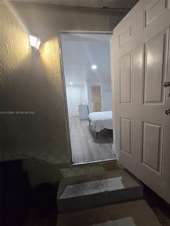 For Rent: $1,200 (1 beds, 1 baths, 600 Square Feet)