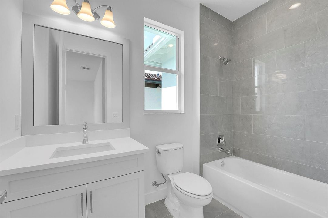 4th Bathroom