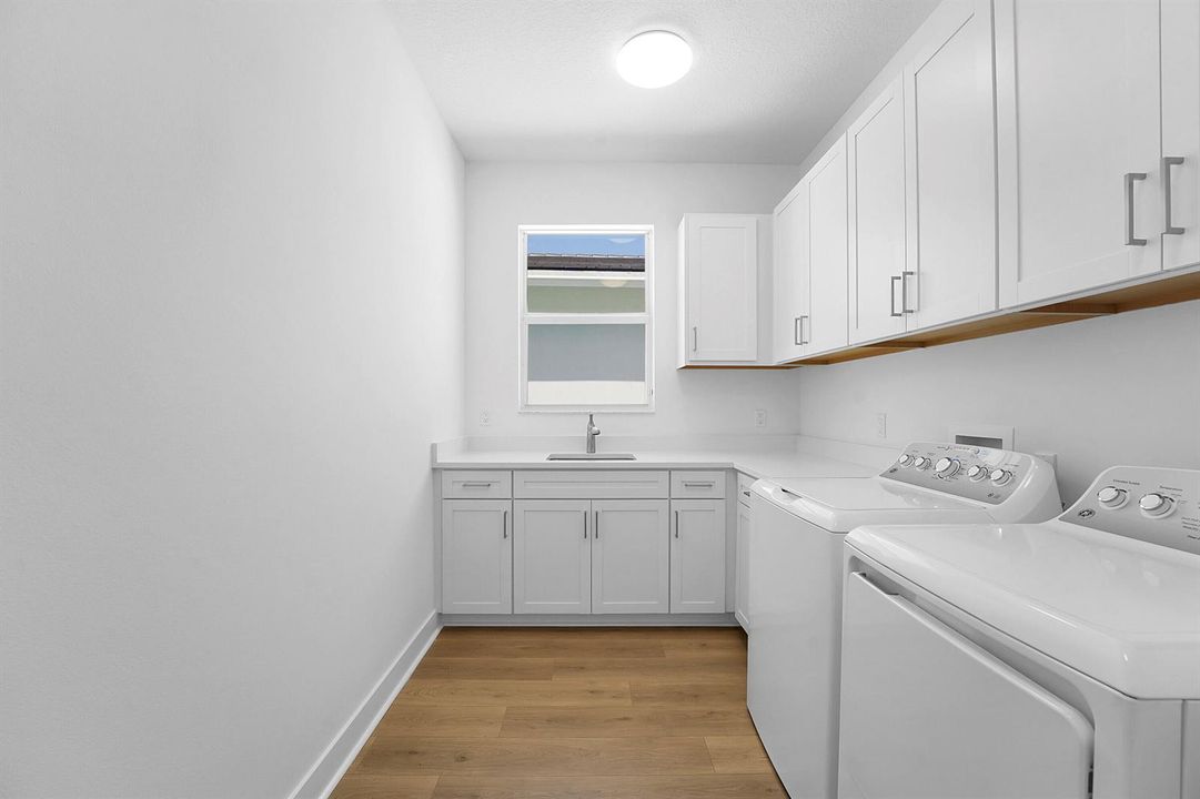 2nd floor laundry room