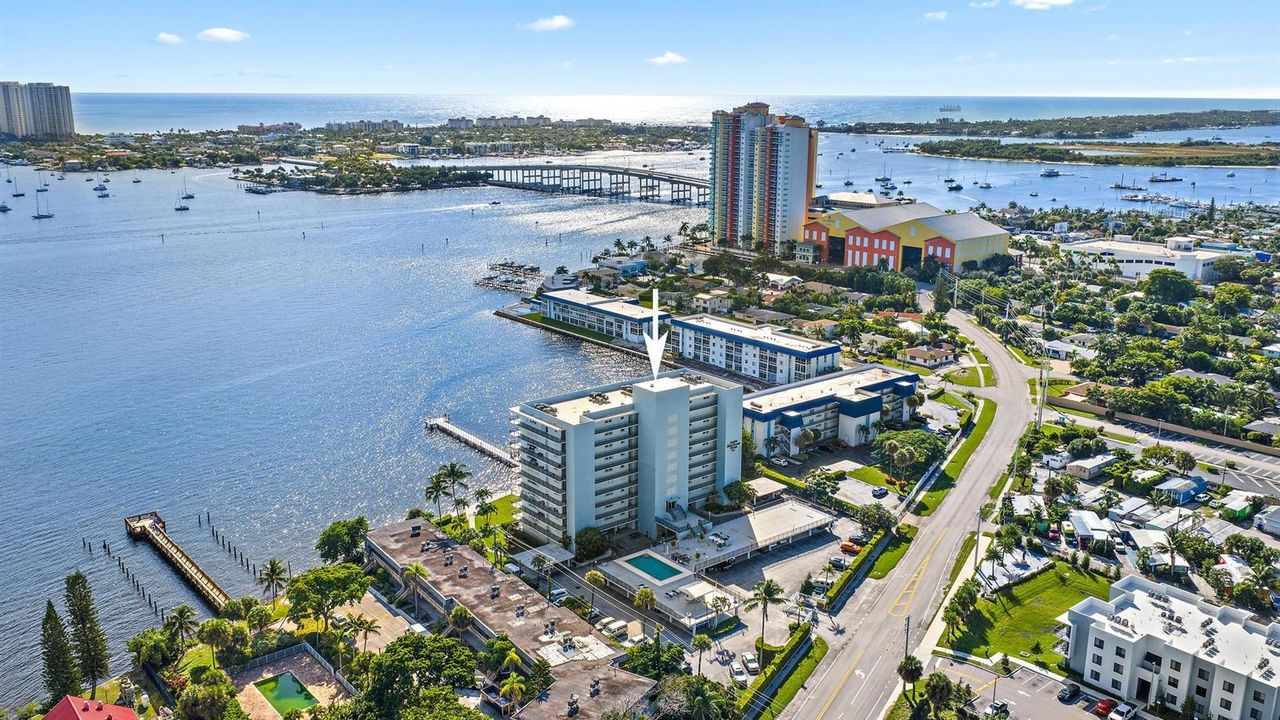 3040 Lake Shore Dr unit 903-29