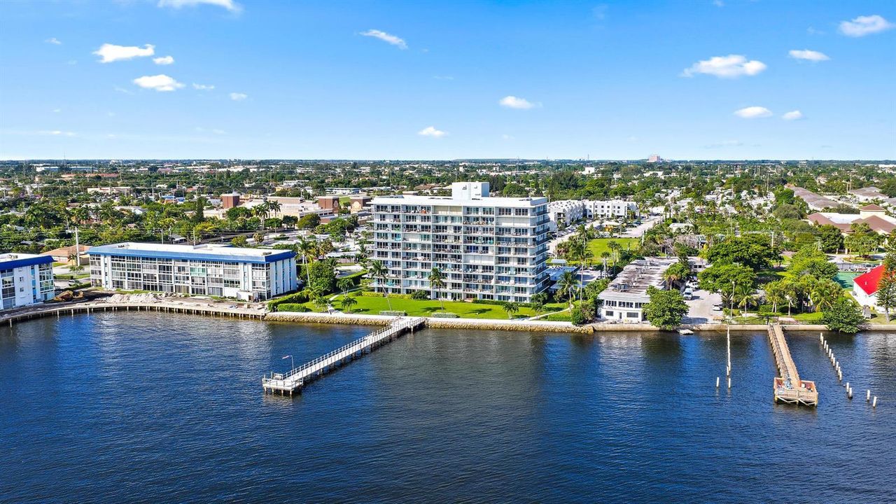 3040 Lake Shore Dr unit 903-32