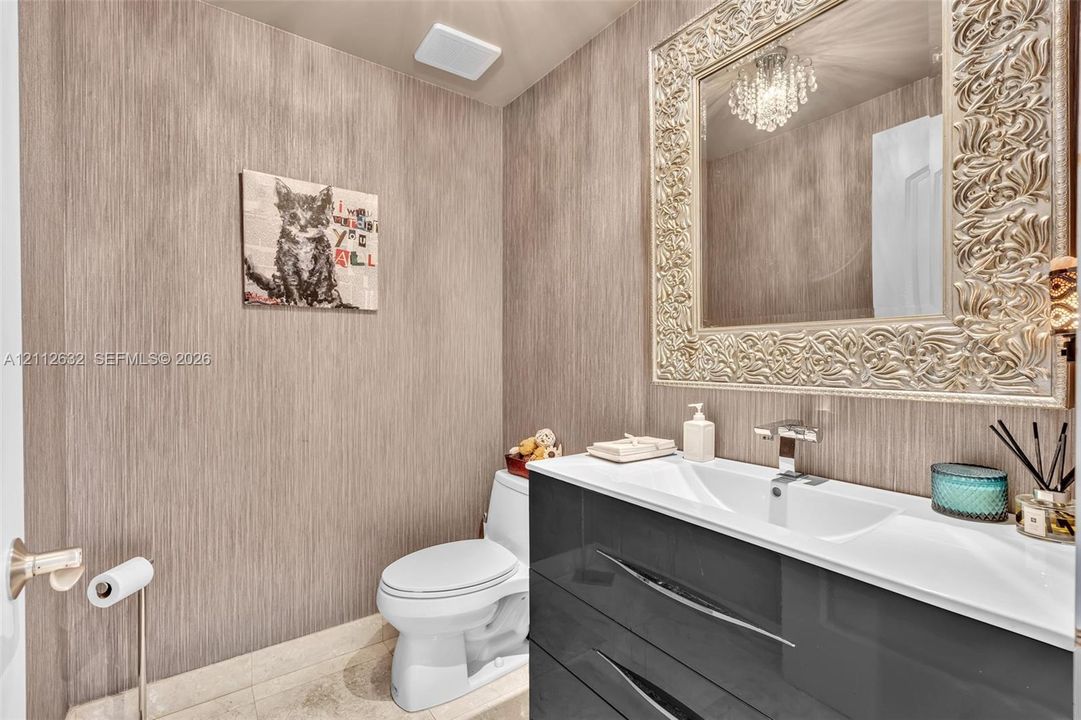 En Venta: $1,600,000 (3 camas, 3 baños, 2287 Pies cuadrados)