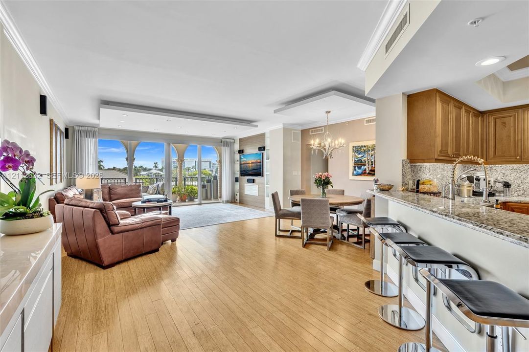 En Venta: $1,600,000 (3 camas, 3 baños, 2287 Pies cuadrados)