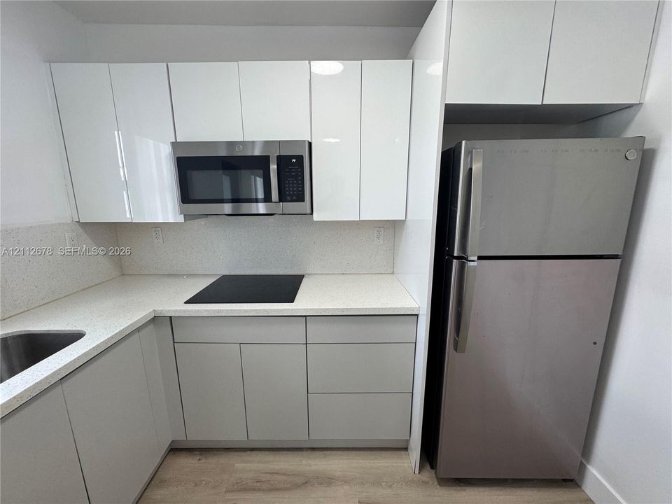 В аренду: $1,600 (1 спален, 1 ванн, 1000 Квадратных фут)