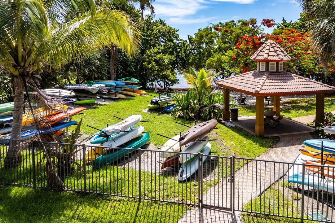 068-16VíaLago-BoyntonBeach-FL-33435-SMA