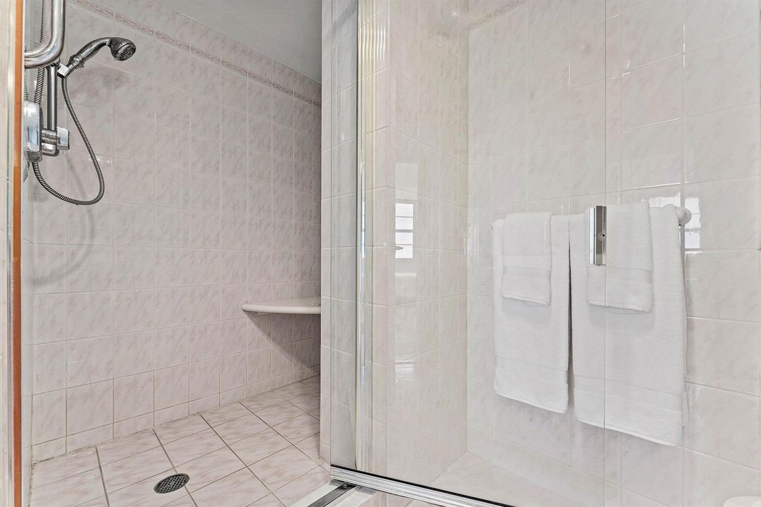 Second Bedroom Bath Shower