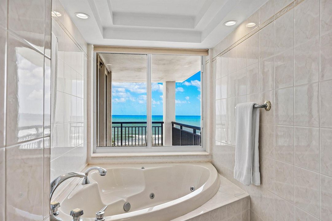 034-2000SouthOceanBoulevard-6A-BocaRaton