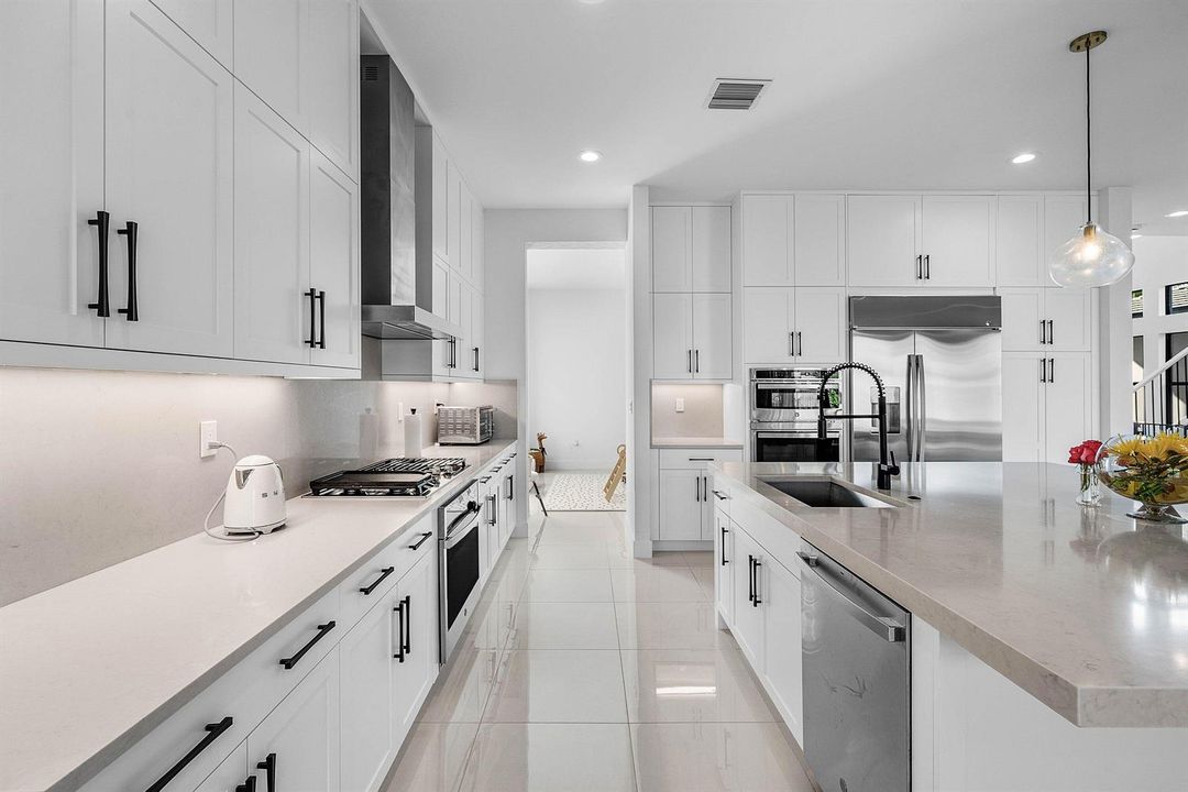 012-8209EssexCountryClubDrive-BocaRaton-