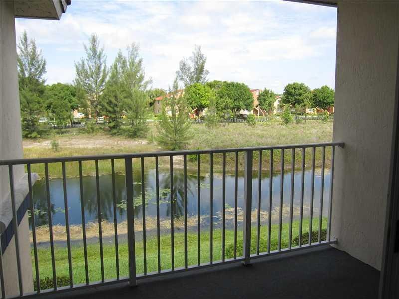 1169 Patio