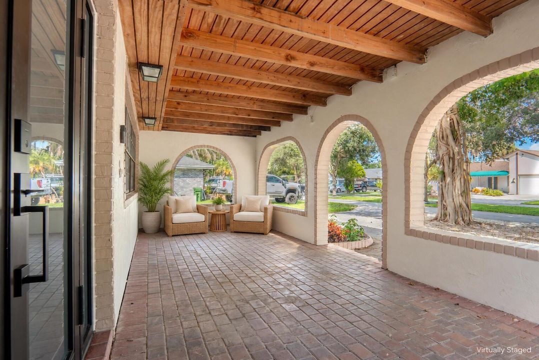 05__SEF0109-HDR_VIRTUALLY-STAGED