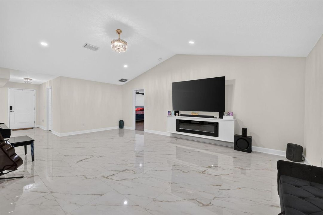 10-web-or-mls-3A5A8624