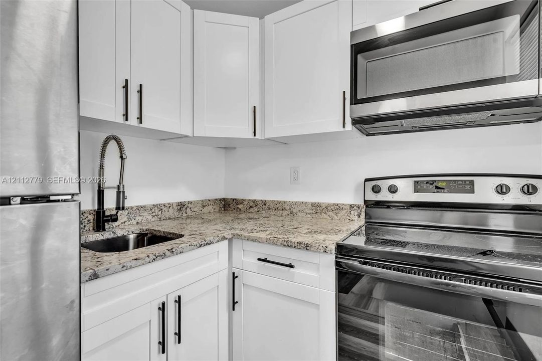 В аренду: $1,650 (1 спален, 1 ванн, 0 Квадратных фут)