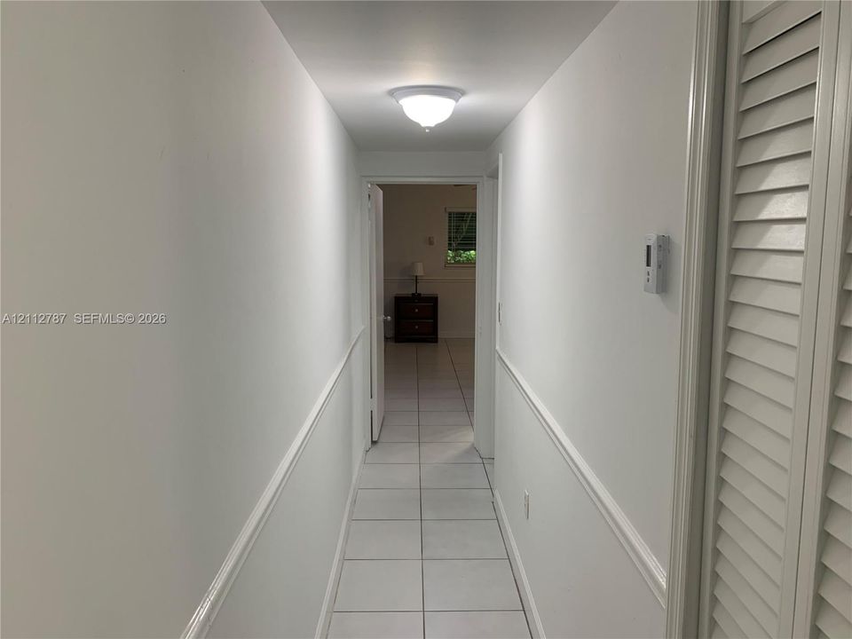 В аренду: $3,000 (2 спален, 1 ванн, 2186 Квадратных фут)