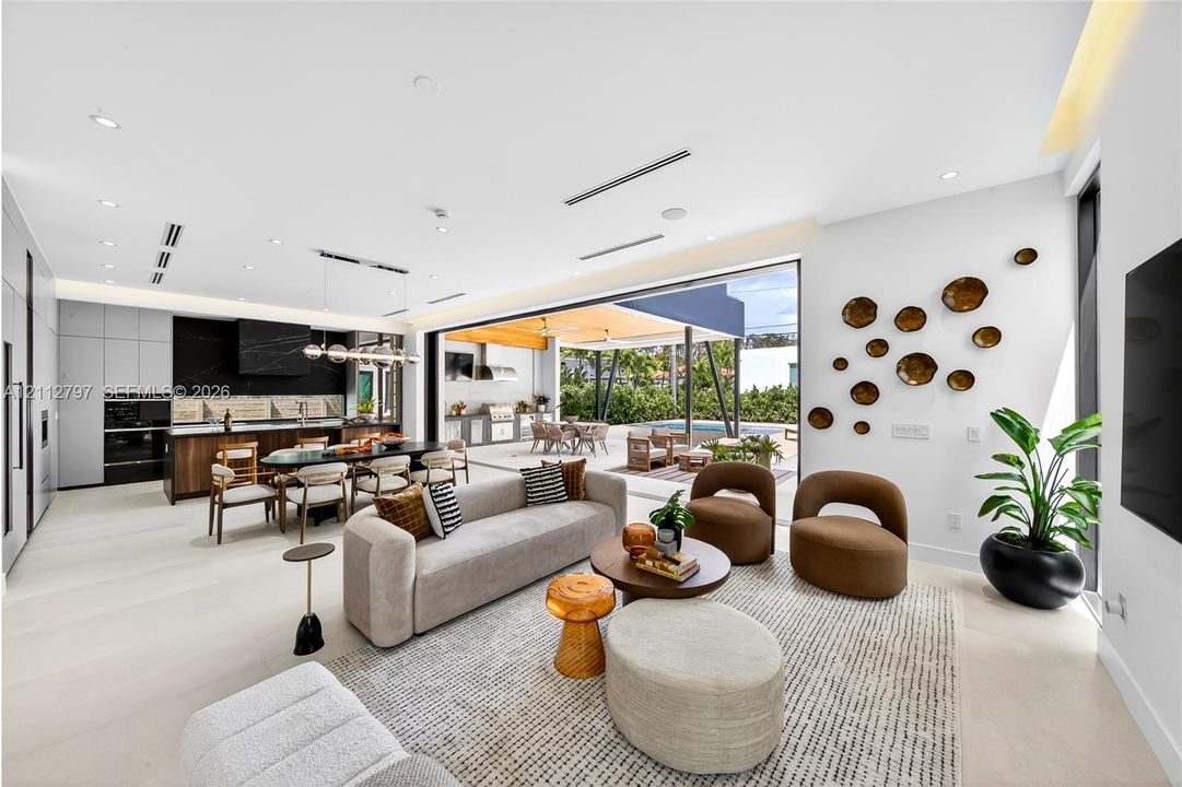 En Venta: $5,195,000 (4 camas, 4 baños, 3793 Pies cuadrados)