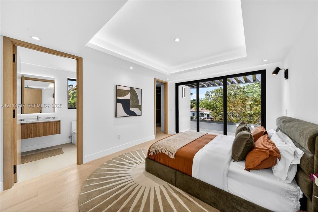 En Venta: $5,195,000 (4 camas, 4 baños, 3793 Pies cuadrados)