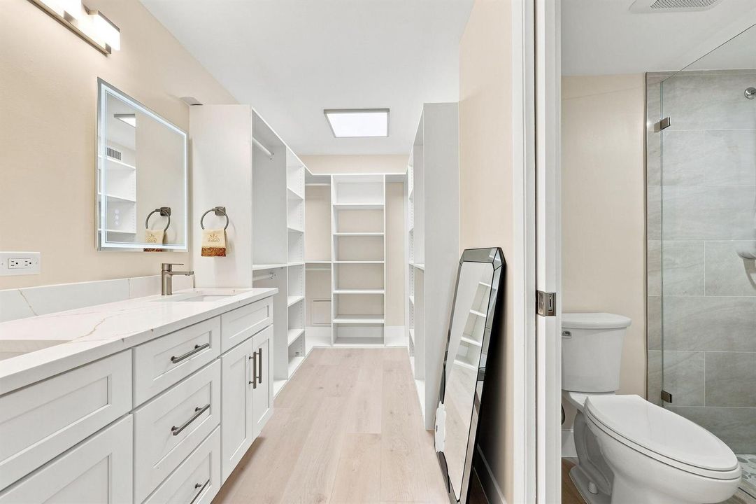 Main Bath Suite