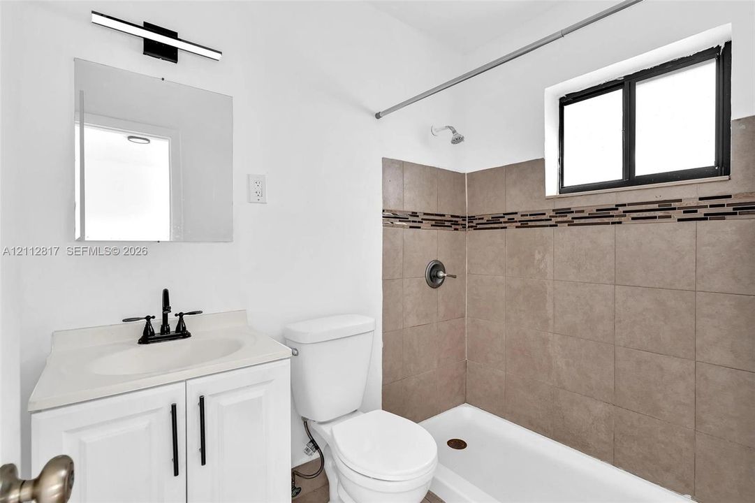 В аренду: $1,495 (1 спален, 1 ванн, 0 Квадратных фут)