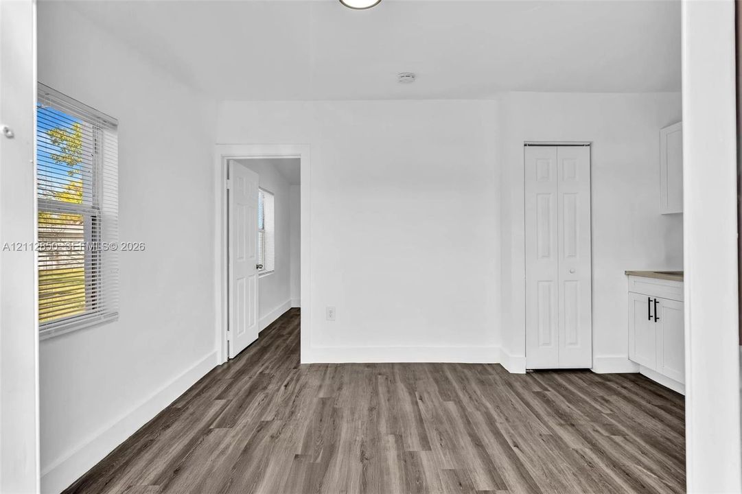 For Rent: $1,375 (1 beds, 1 baths, 0 Square Feet)