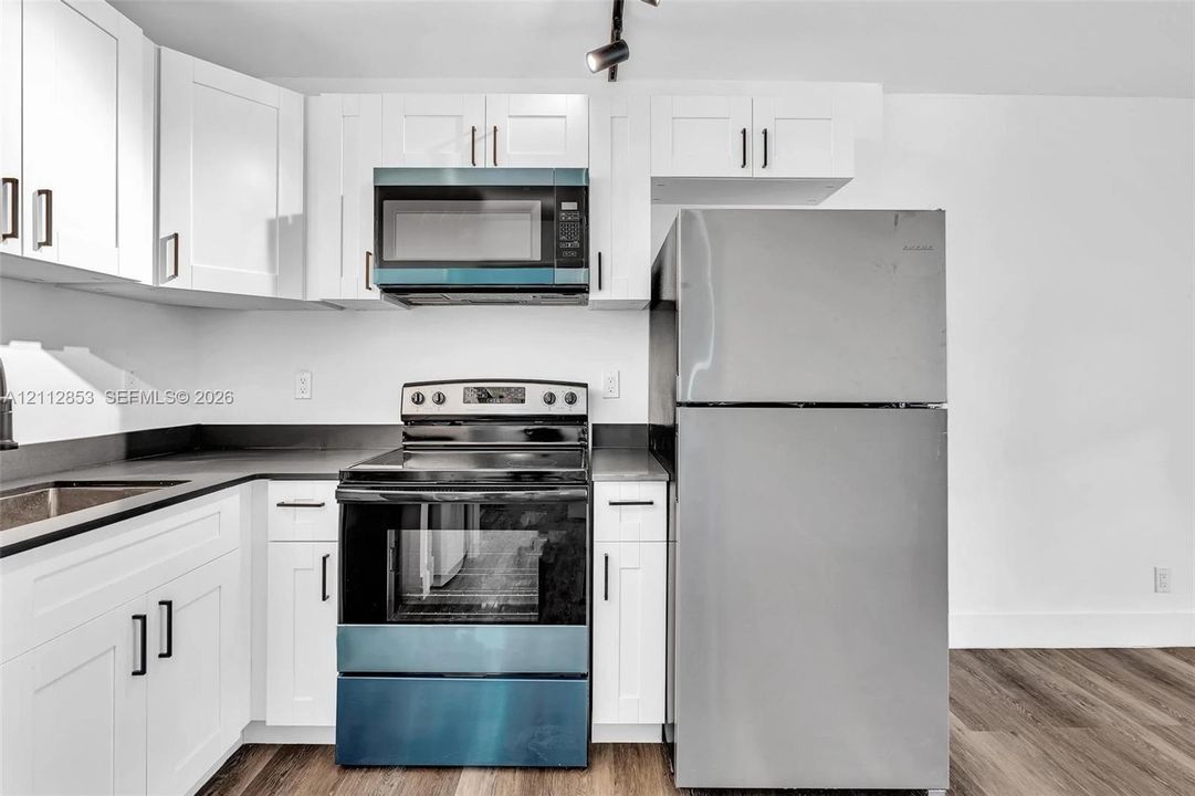 For Rent: $1,995 (2 beds, 2 baths, 0 Square Feet)