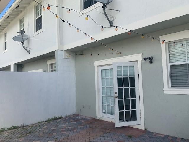 COURT YARD
