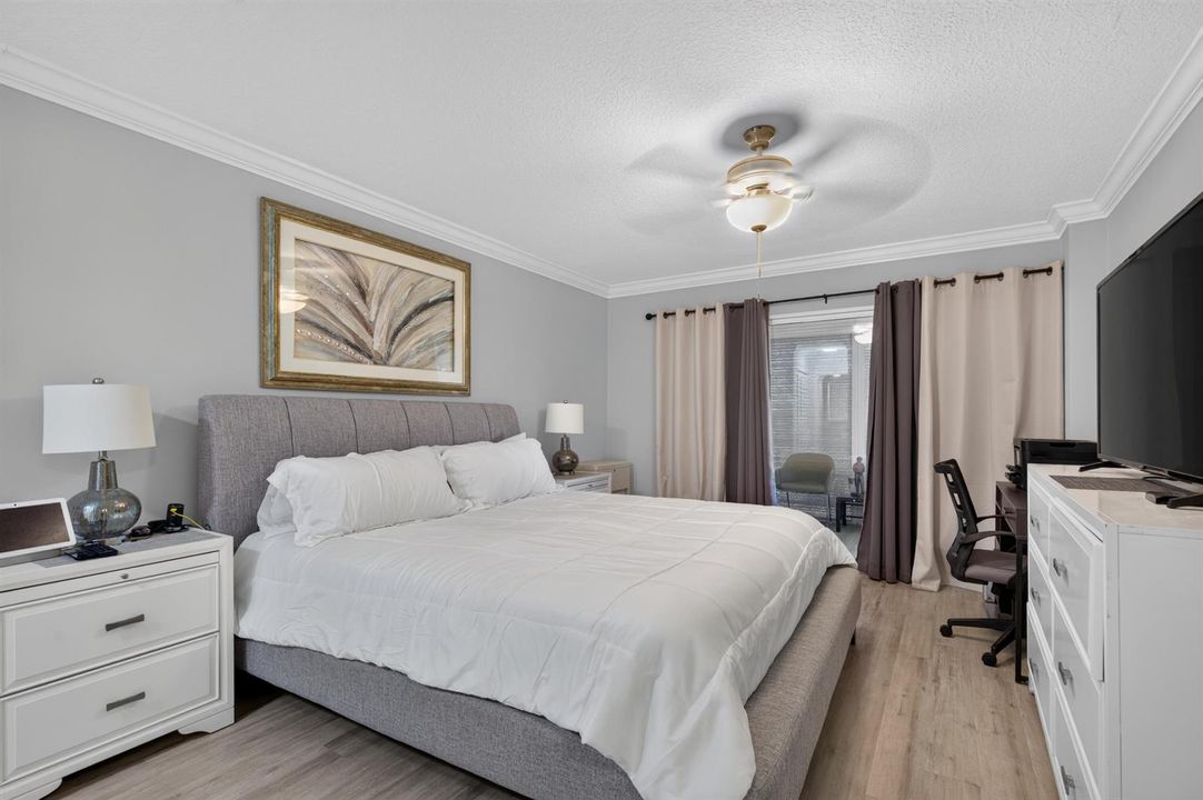 Guest bedroom