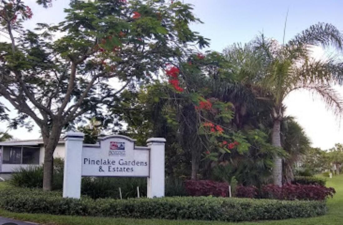 PinelakeSign