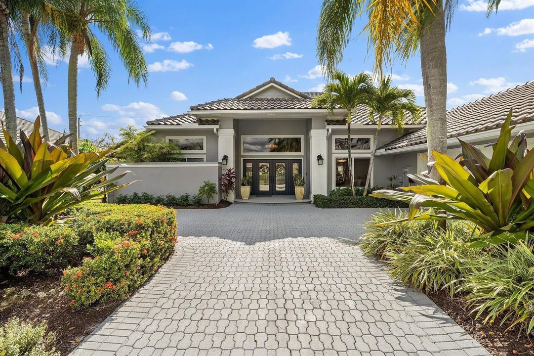 004-140ThorntonDr-PalmBeachGardens-FL-SM
