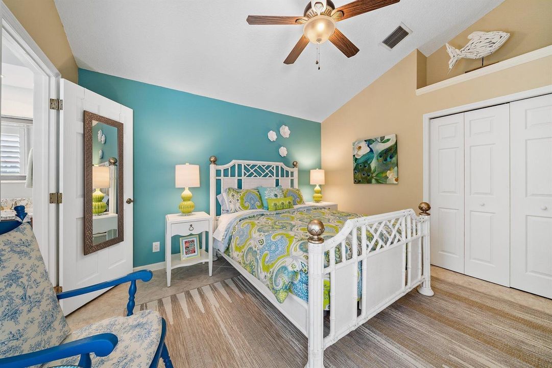 028-140ThorntonDr-PalmBeachGardens-FL-SM